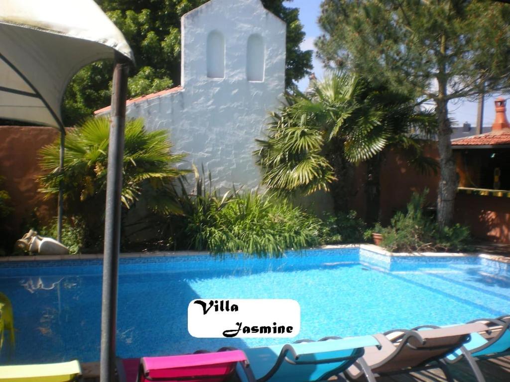 Somptueuse Villa Jasmine Saint-Meen-le-Grand Exterior photo